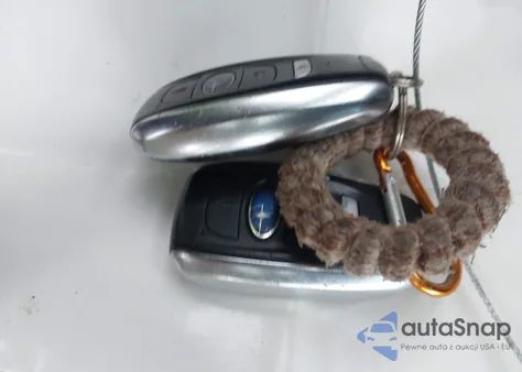 2015 Subaru Legacy 2.5I Limited from USA, damaged, VIN 4S3BNAL65F3009400